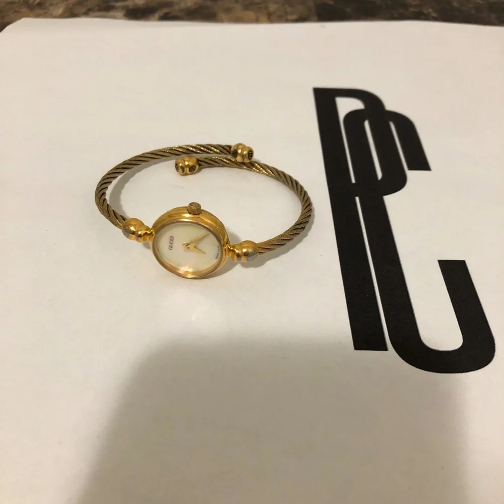 Gucci 2047.1L Gold-Plated Rope Cable Watch - Picture 3 of 5